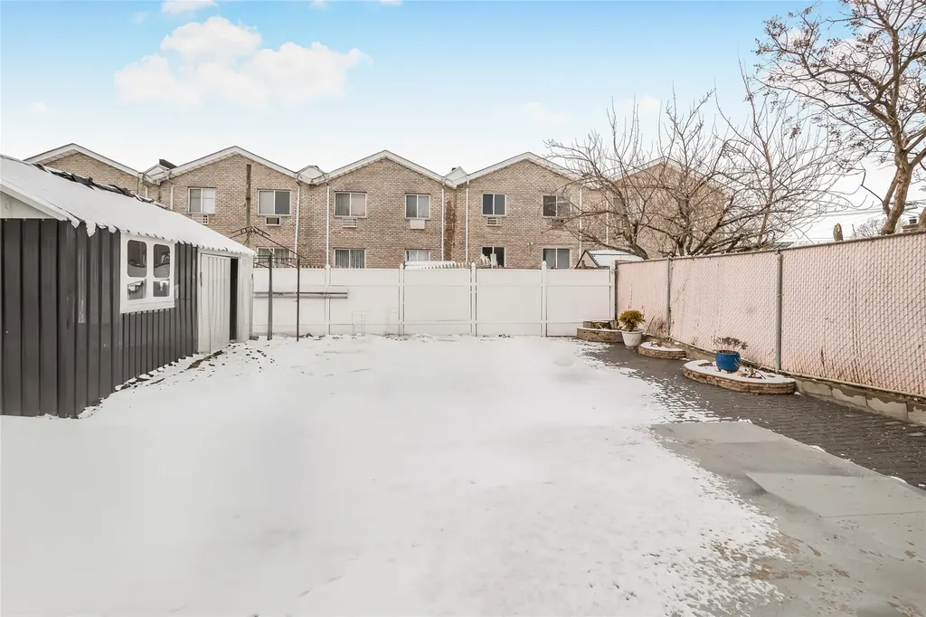 755 Calhoun Avenue Bronx NY 10465