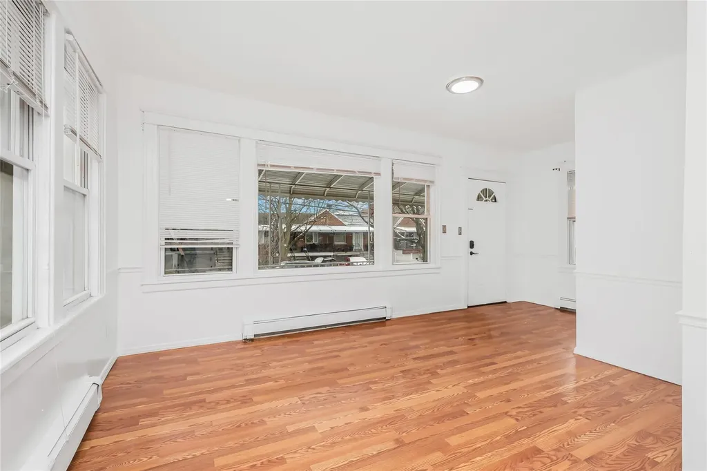 755 Calhoun Avenue Bronx NY 10465