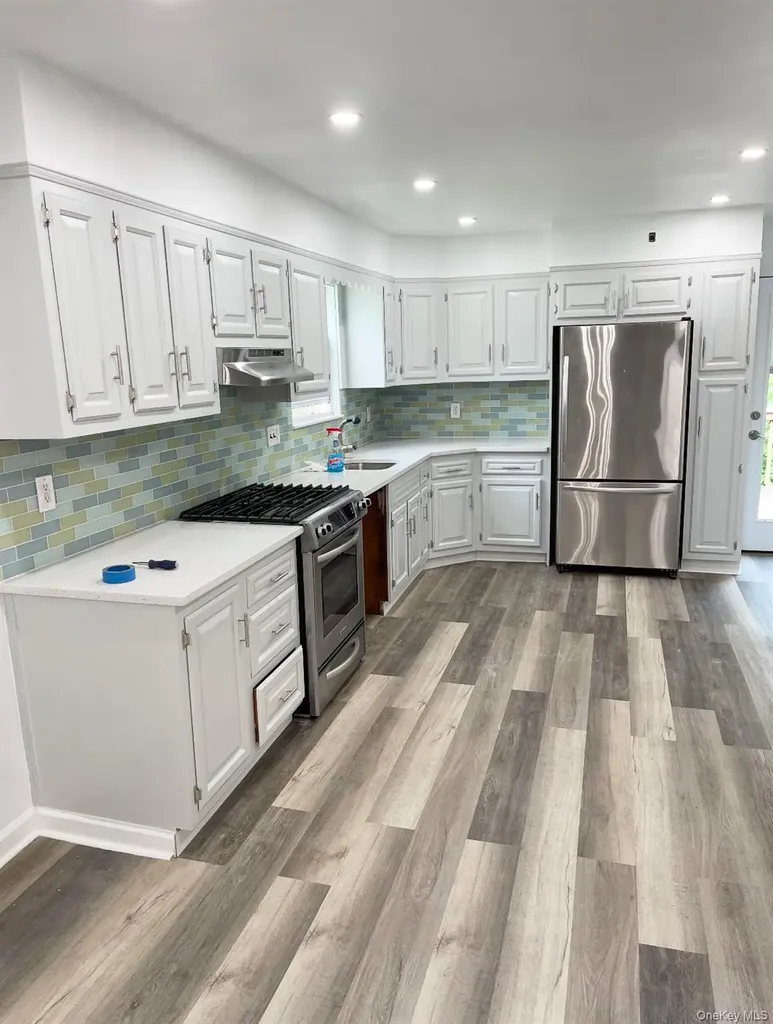 2410 Boston Post Road Larchmont NY 10538