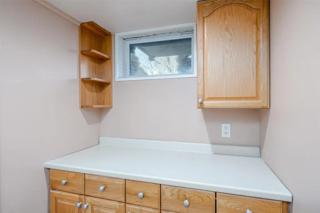 27 Tupper Avenue Medford NY 11763