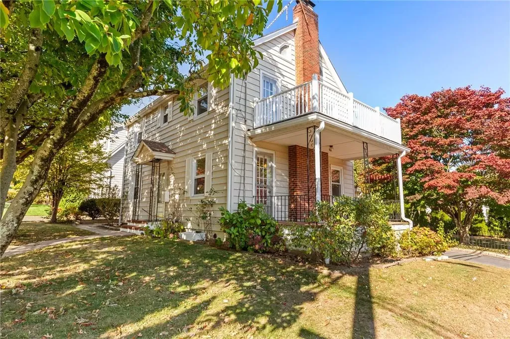 16 Parkview Court White Plains NY 10603