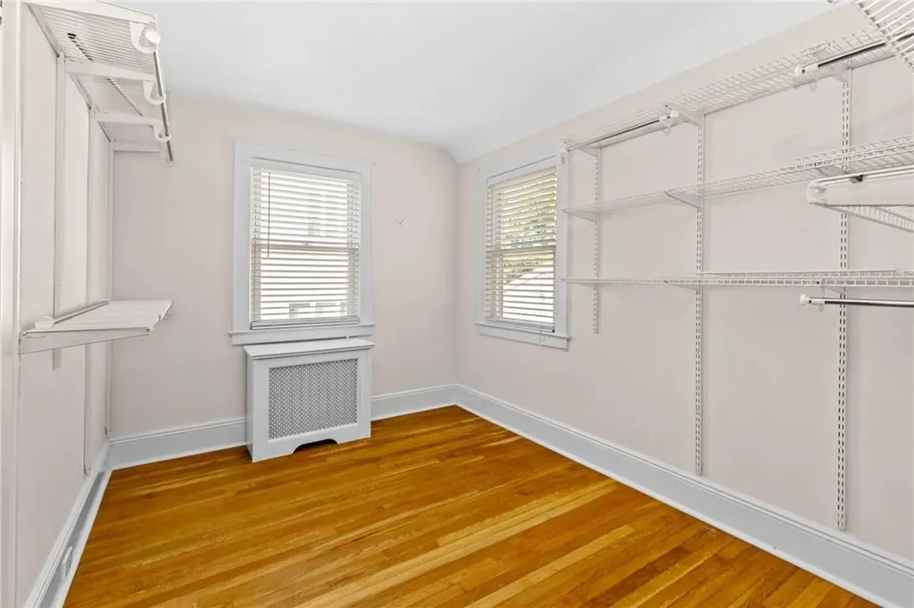 16 Parkview Court White Plains NY 10603