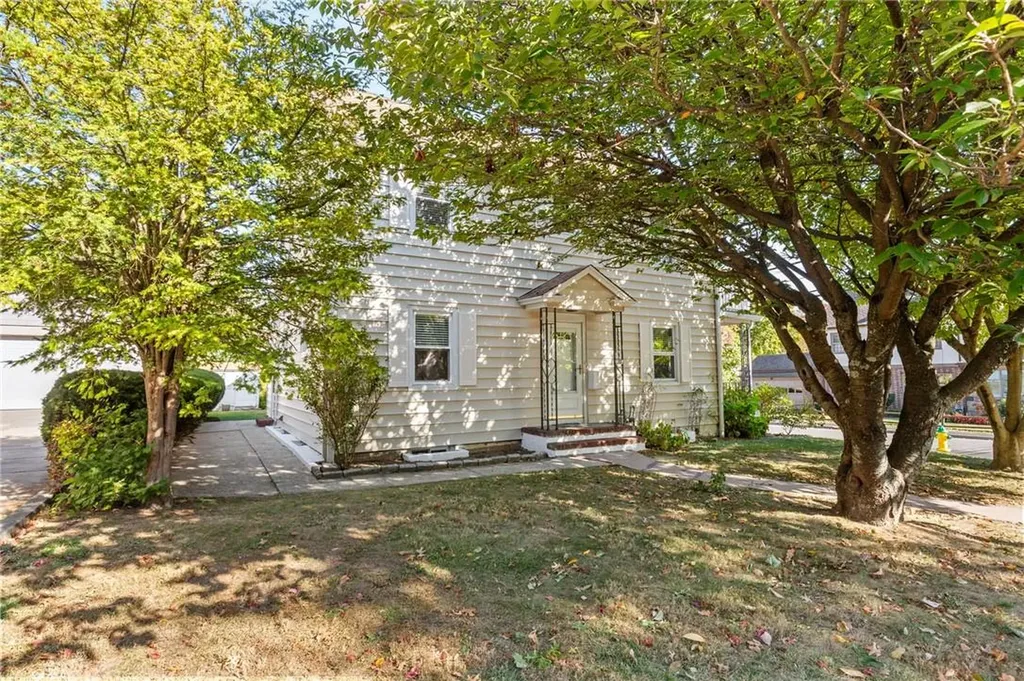 16 Parkview Court White Plains NY 10603