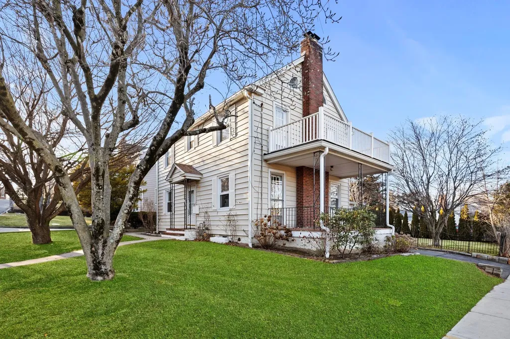 16 Parkview Court White Plains NY 10603