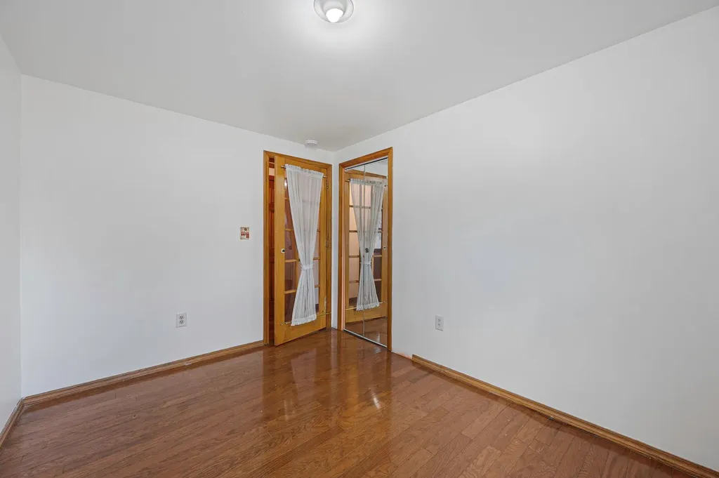 62 Cranford Boulevard Mastic NY 11950