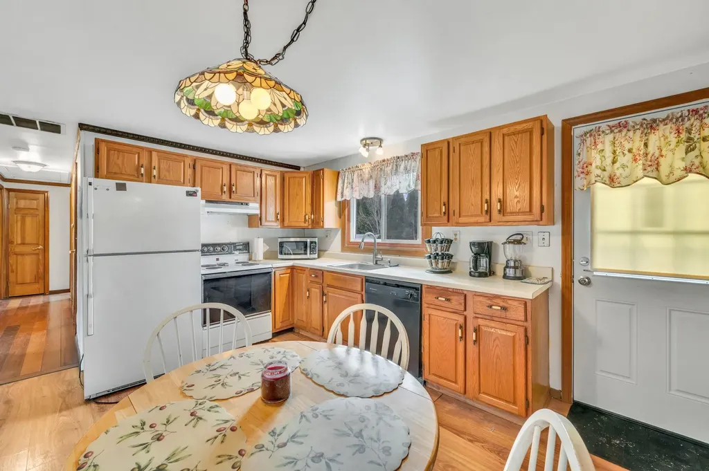 62 Cranford Boulevard Mastic NY 11950