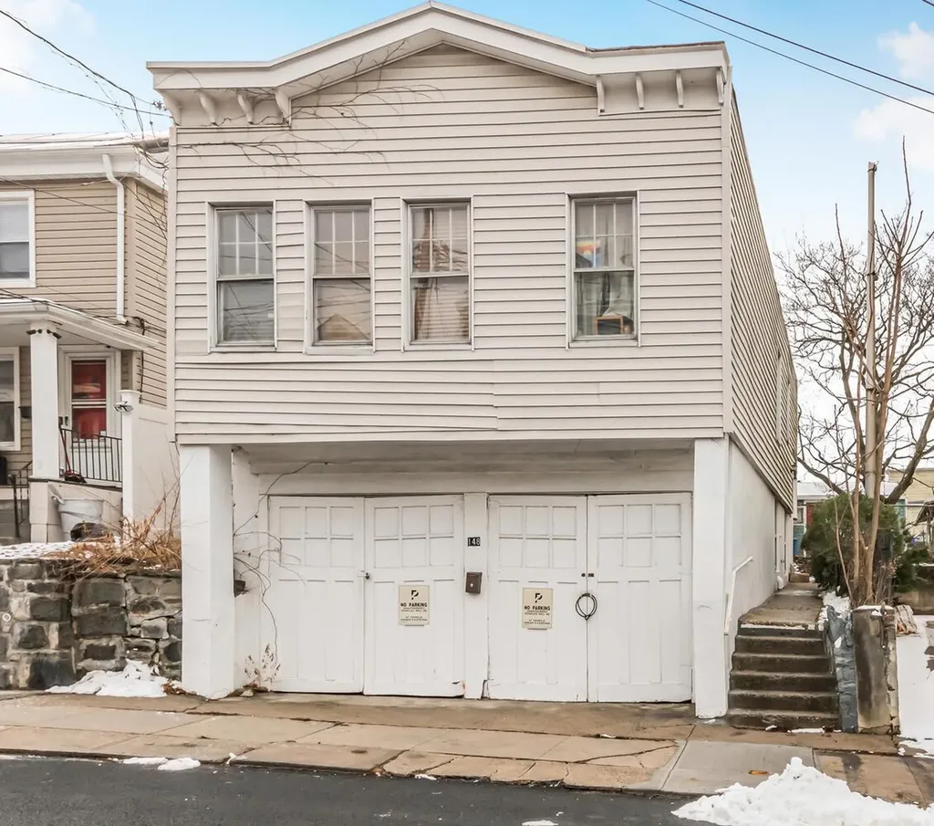 148 Oliver Avenue Yonkers NY 10701