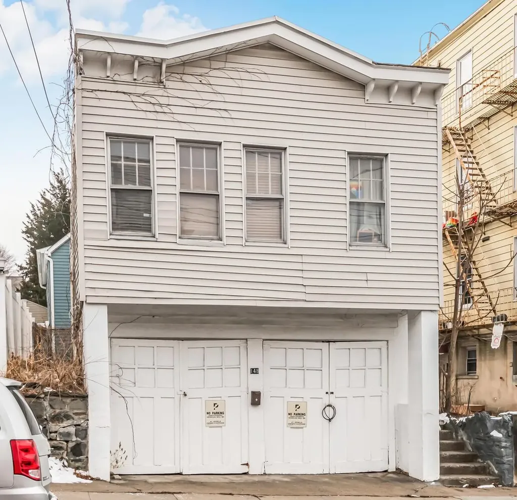 148 Oliver Avenue Yonkers NY 10701