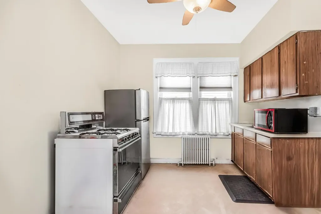 148 Oliver Avenue Yonkers NY 10701