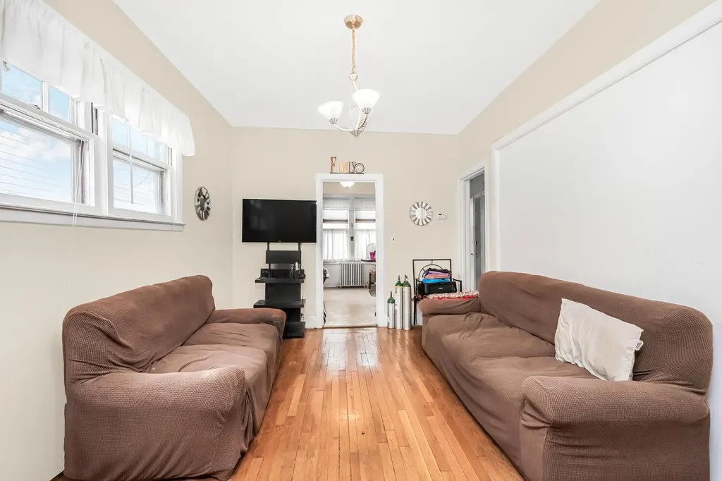 148 Oliver Avenue Yonkers NY 10701