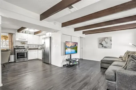 325 Old Town Road East Setauket NY 11733