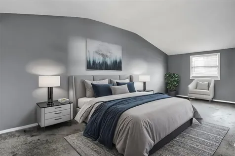 325 Old Town Road East Setauket NY 11733