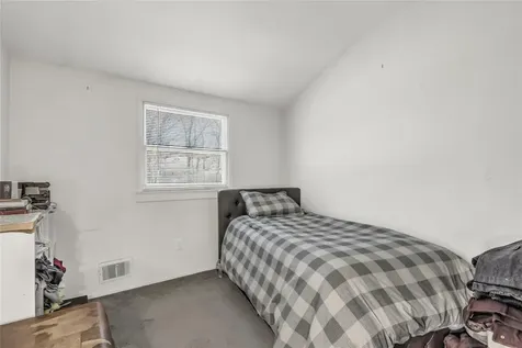 325 Old Town Road East Setauket NY 11733