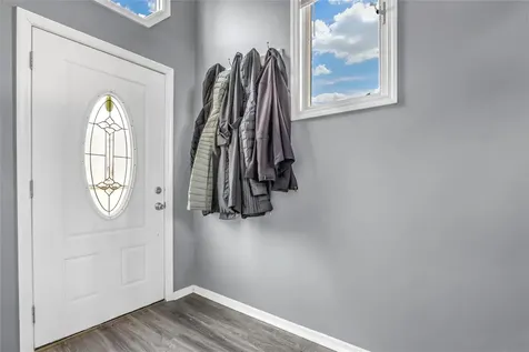 325 Old Town Road East Setauket NY 11733