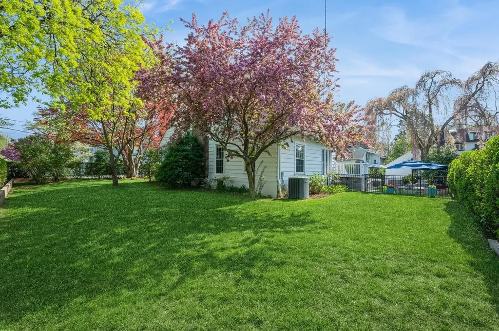 15 Witherbee Avenue Pelham NY 10803