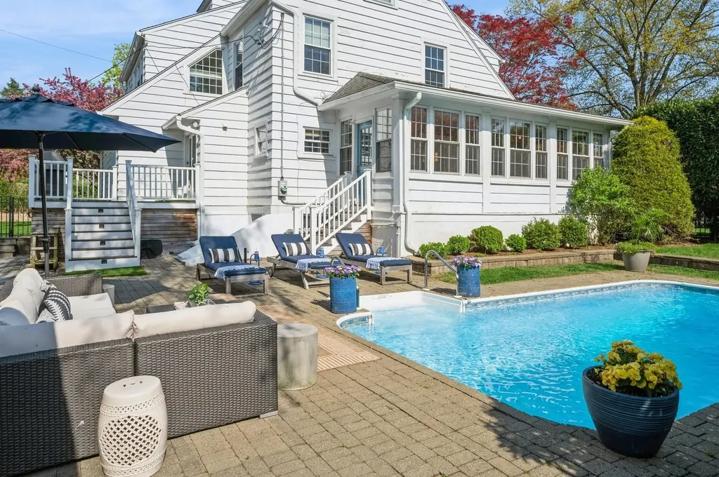 15 Witherbee Avenue Pelham NY 10803