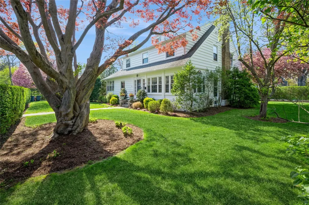 15 Witherbee Avenue Pelham NY 10803