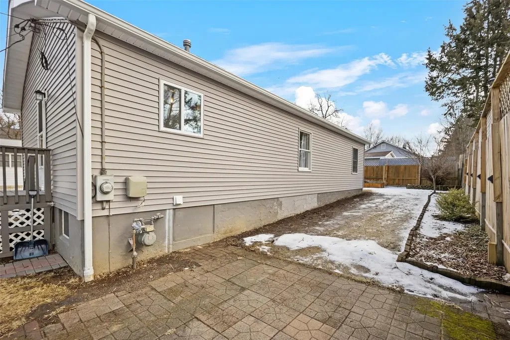 4 Hennessey Place Poughkeepsie NY 12601