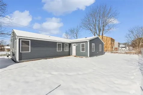 649 Bourdois Avenue Bellport NY 11713