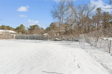 649 Bourdois Avenue Bellport NY 11713