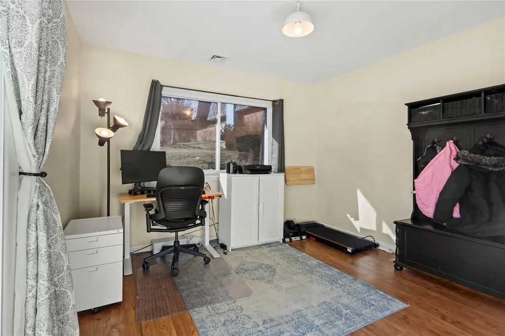 16 Laudaten Way Warwick NY 10990