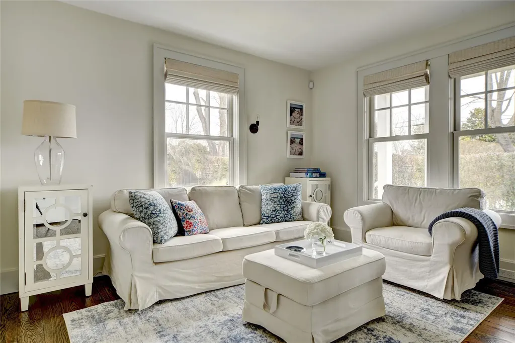 51 Sherrill Road East Hampton NY 11937