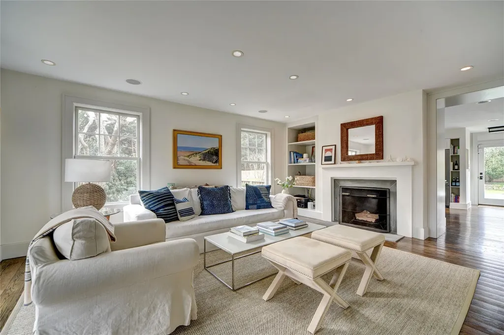 51 Sherrill Road East Hampton NY 11937