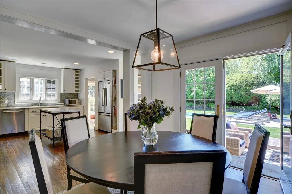 51 Sherrill Road East Hampton NY 11937