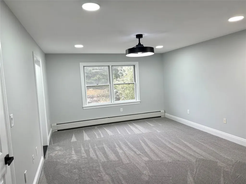 6 Sandyfields Lane Stony Point NY 10980