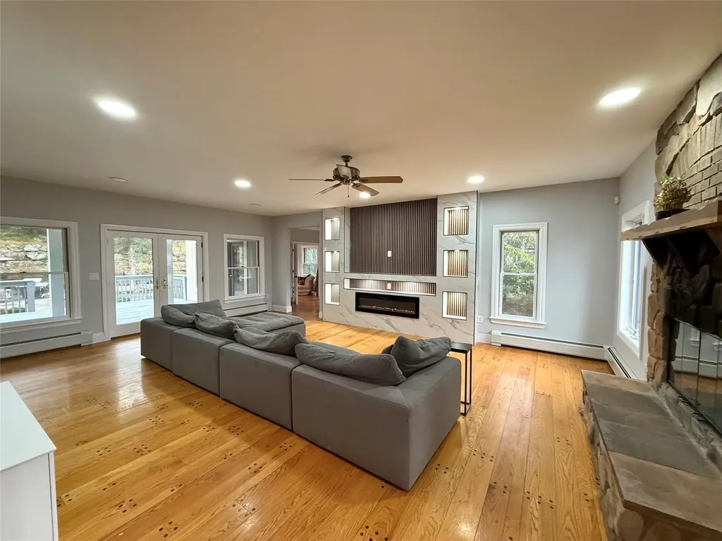 6 Sandyfields Lane Stony Point NY 10980