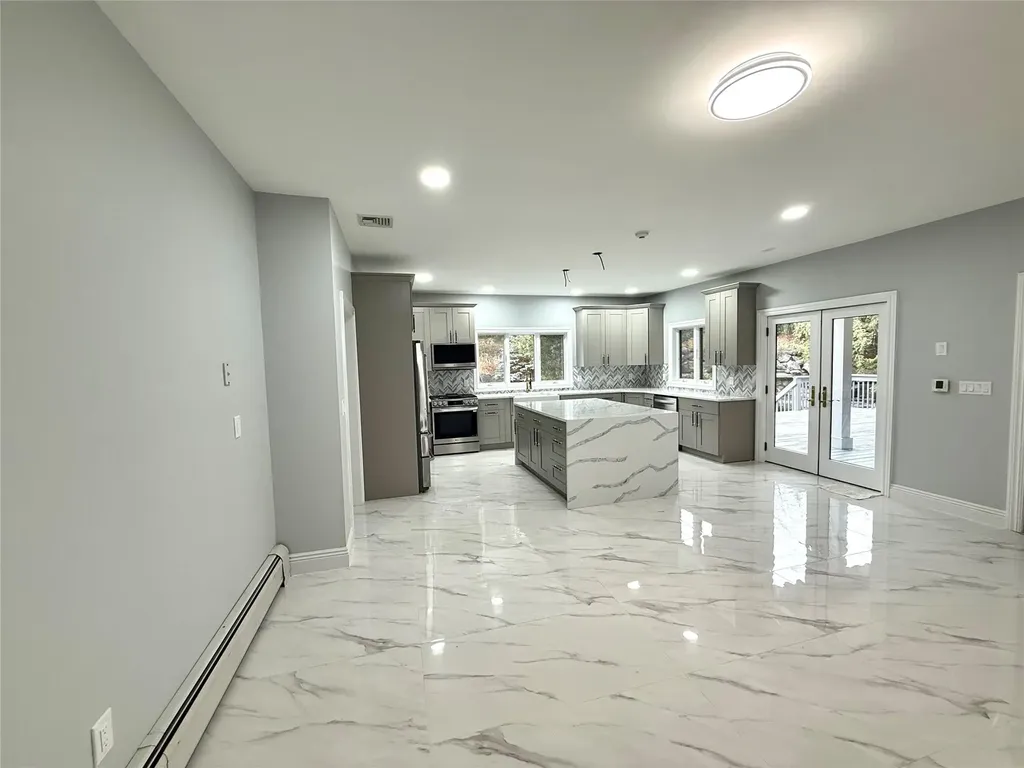 6 Sandyfields Lane Stony Point NY 10980