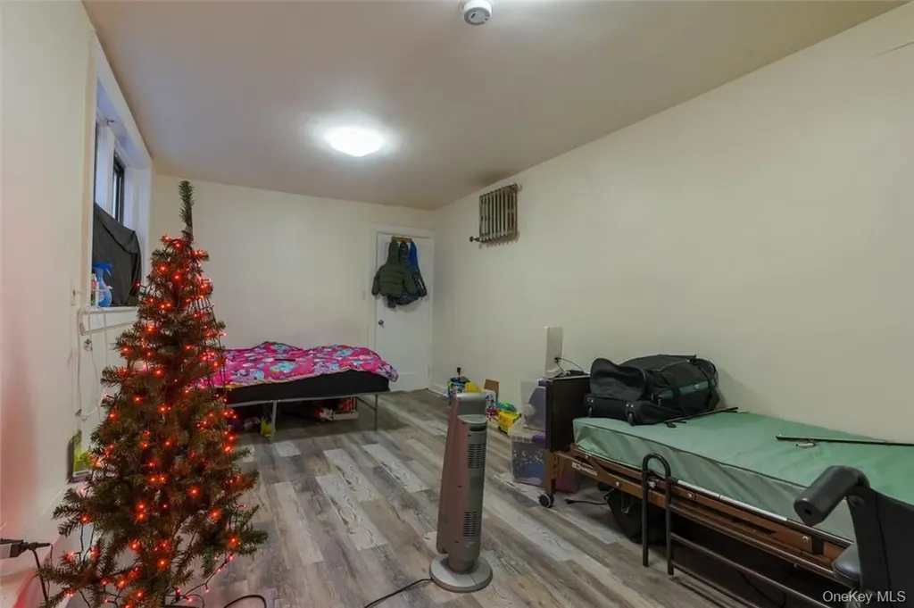 2024 Continental Avenue Bronx NY 10461