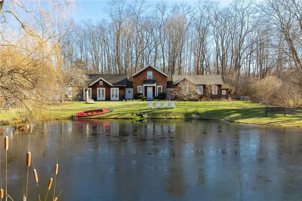 20 Taintor Way Millbrook NY 12545