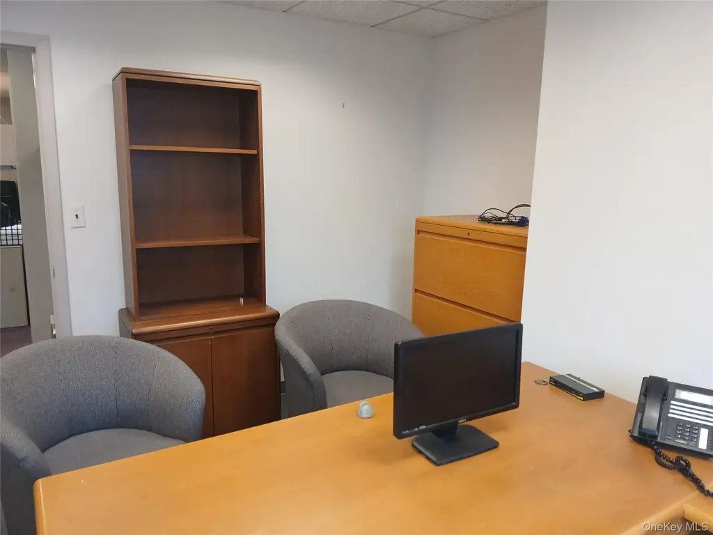 242 Drexel Avenue Westbury NY 11590