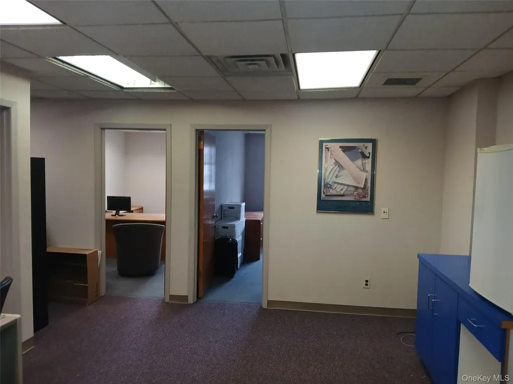 242 Drexel Avenue Westbury NY 11590
