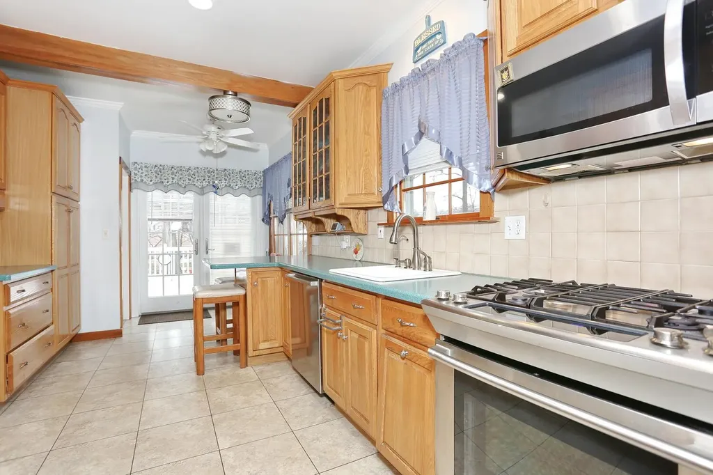 25 Grandview Avenue Suffern NY 10901