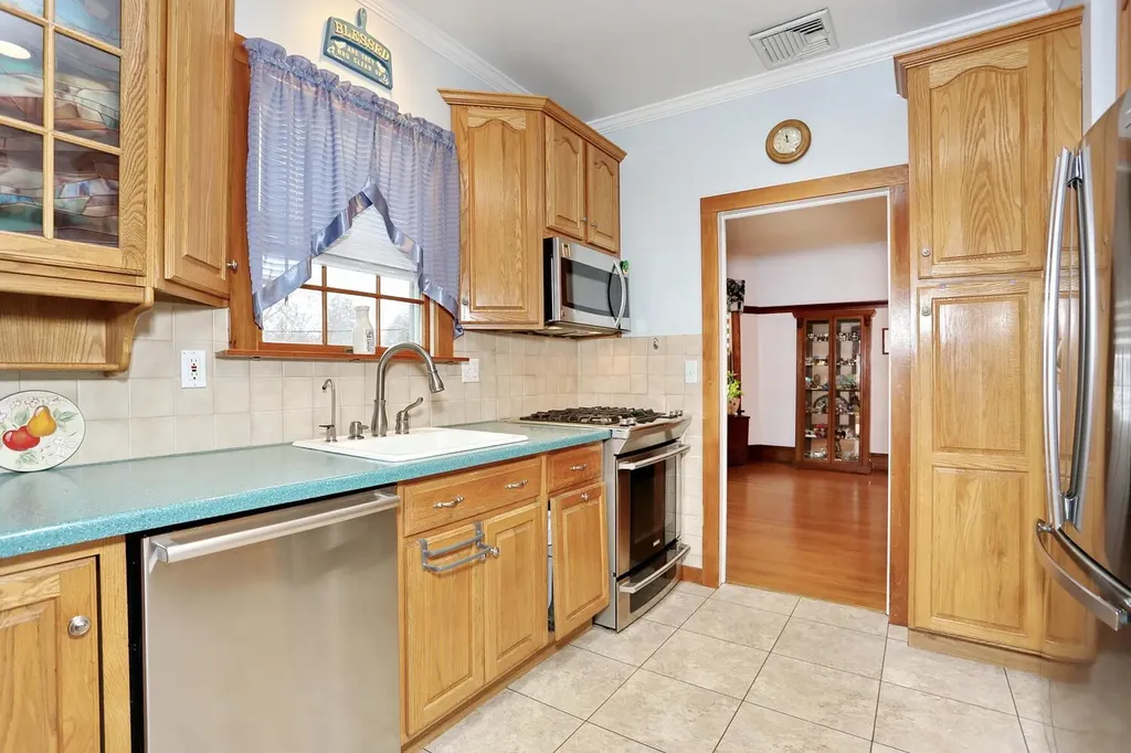 25 Grandview Avenue Suffern NY 10901