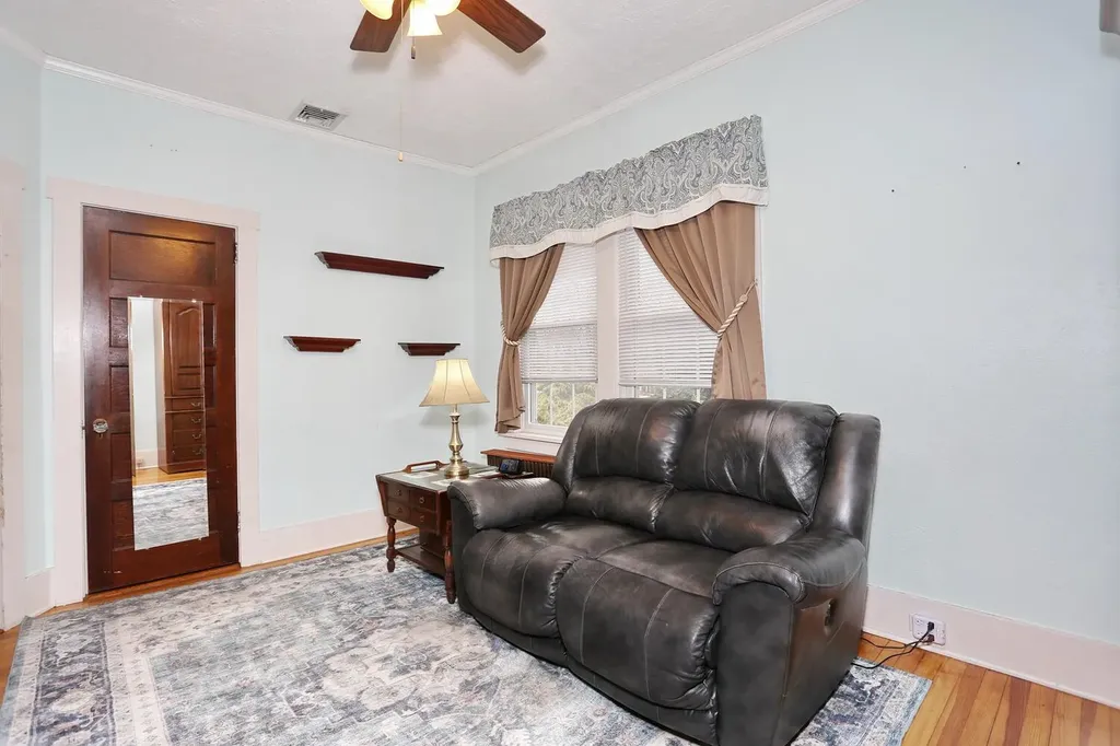 25 Grandview Avenue Suffern NY 10901