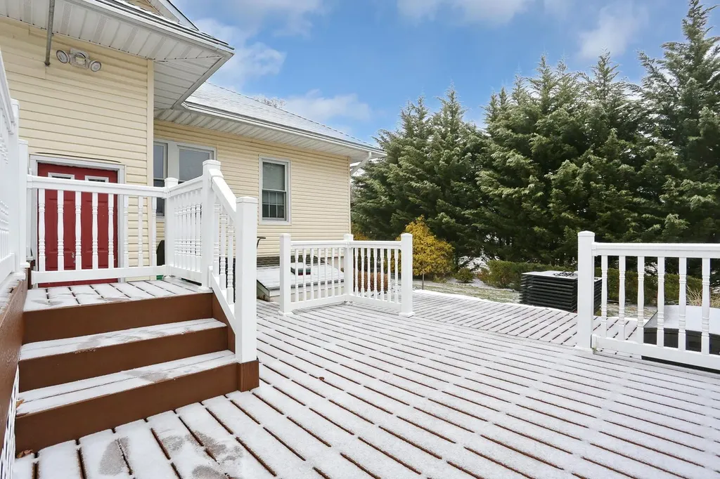 25 Grandview Avenue Suffern NY 10901