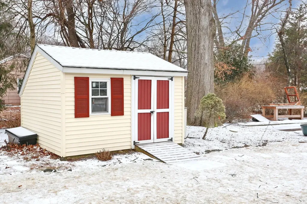 25 Grandview Avenue Suffern NY 10901