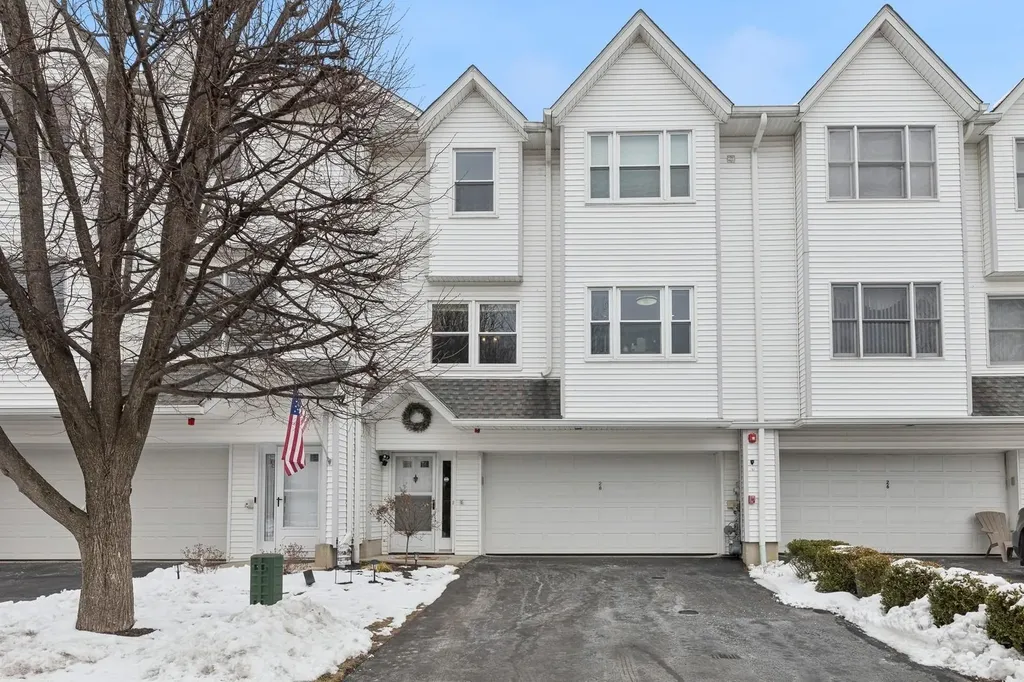 28 Austin Douglas Way Congers NY 10920