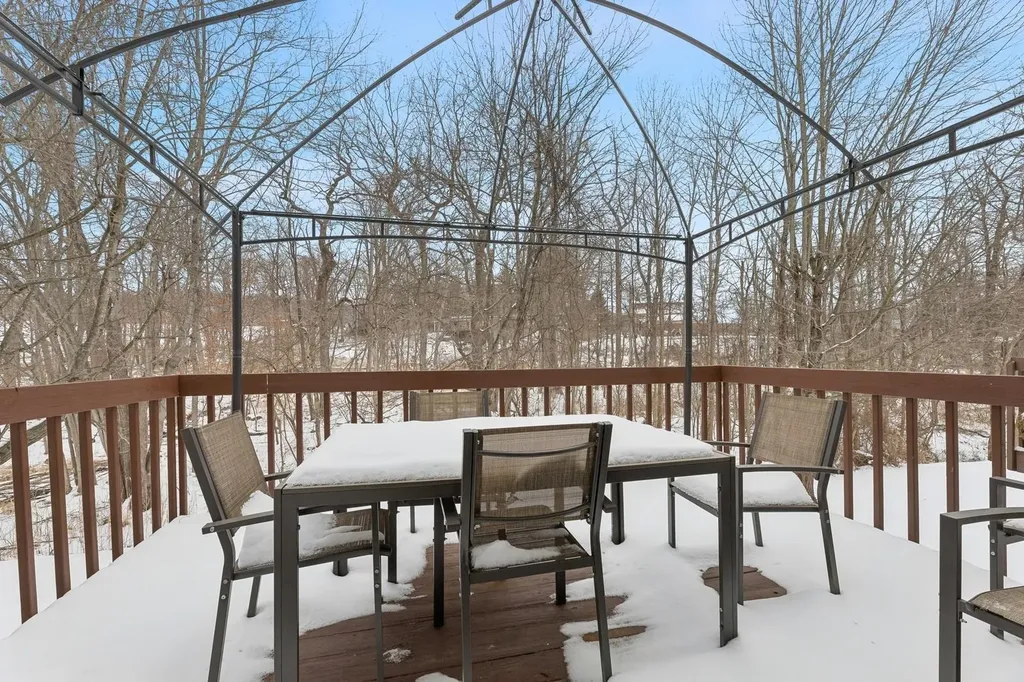 28 Austin Douglas Way Congers NY 10920