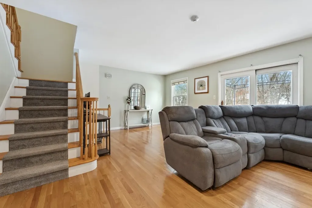 28 Austin Douglas Way Congers NY 10920