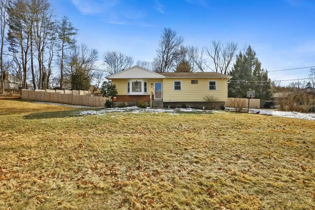 17 Pamela Road East Fishkill NY 12533