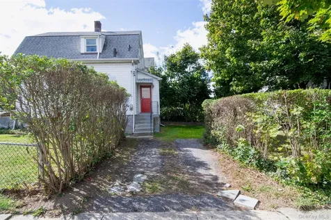 130 Trenton Avenue White Plains NY 10606