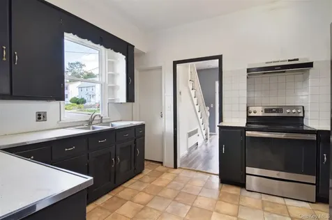 130 Trenton Avenue White Plains NY 10606