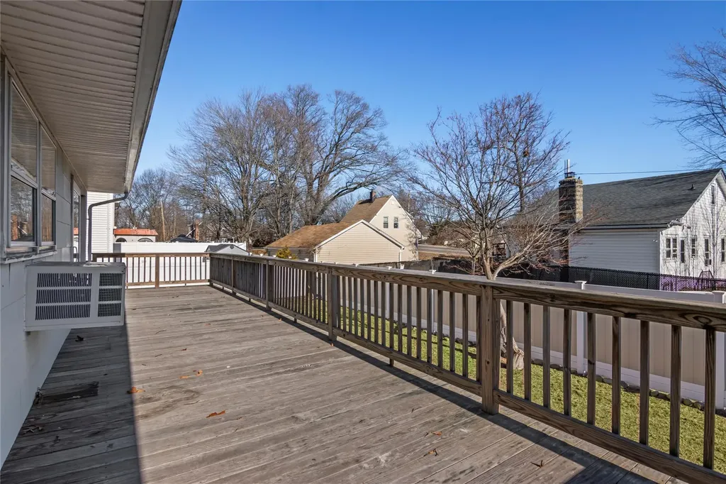 603 Long Place Babylon NY 11702