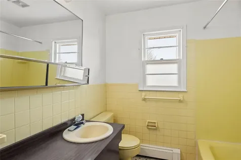 603 Long Place Babylon NY 11702