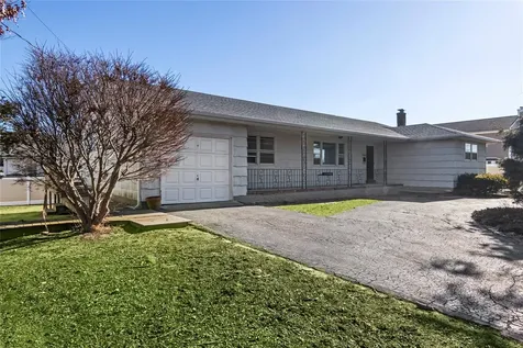 603 Long Place Babylon NY 11702