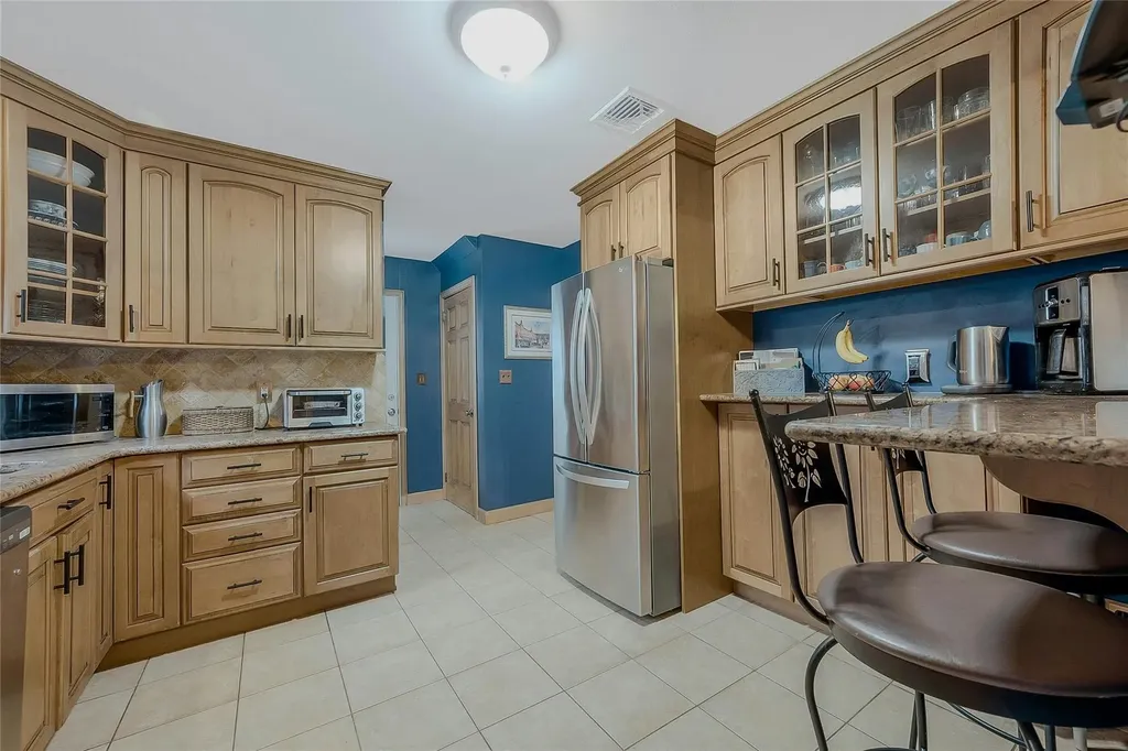 4 Crescent Drive Huntington NY 11743